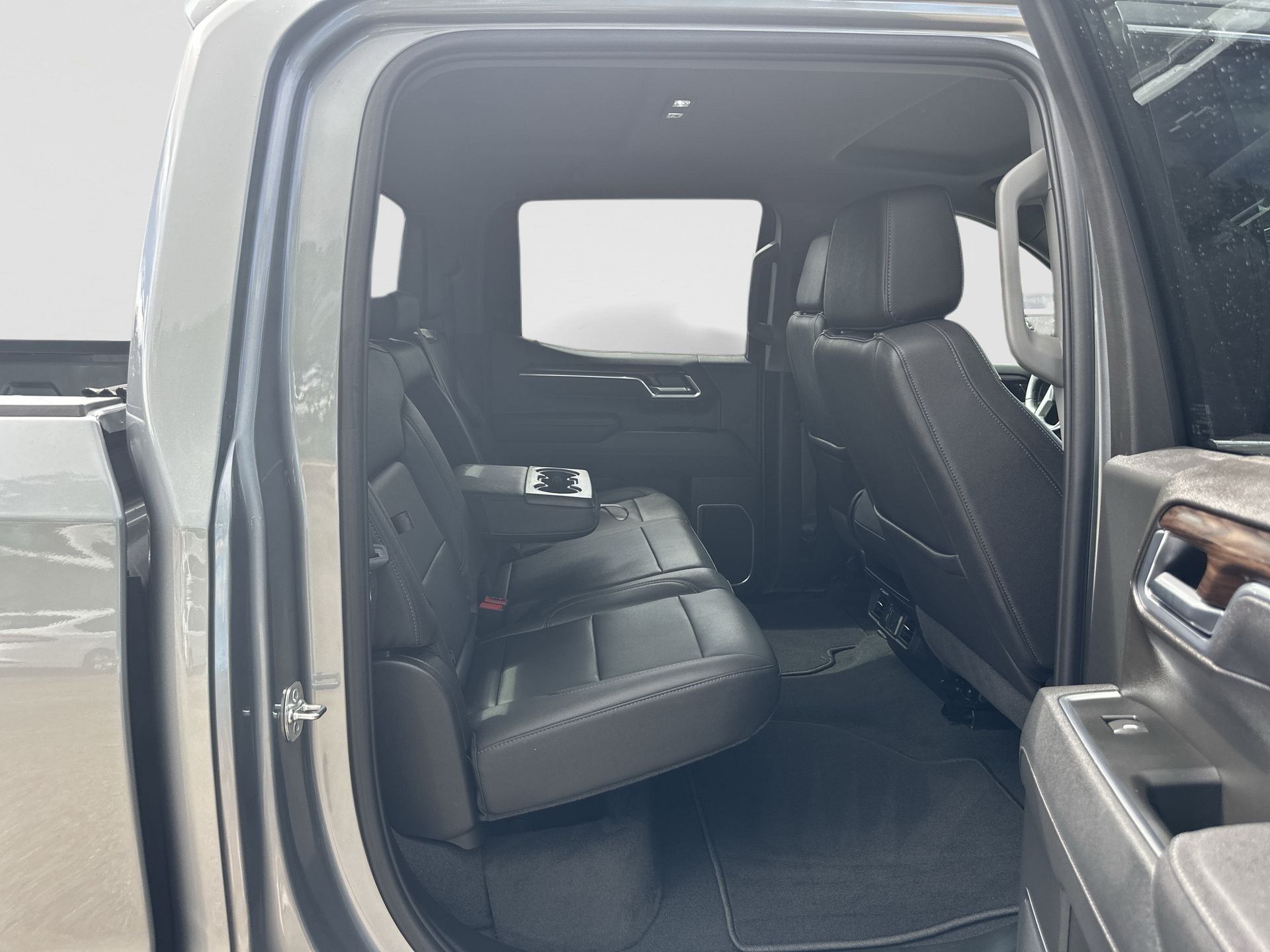 Certified 2026 GMC Sierra 1500 SLT AWD/4WD image 26