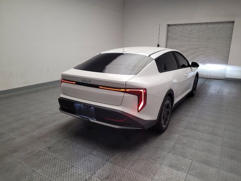 Used 2025 Kia K4 EX FWD image 9