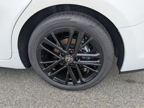 New 2026 Toyota Camry SE image 28