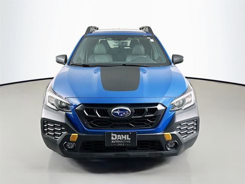 Used 2025 Subaru Outback Wilderness AWD/4WD image 2