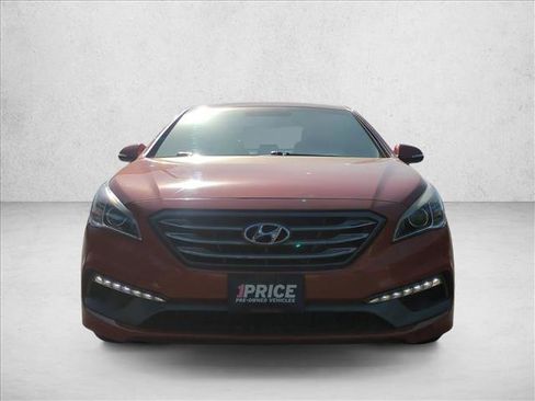 Used 2015 Hyundai Sonata Sport 2.0T image 3