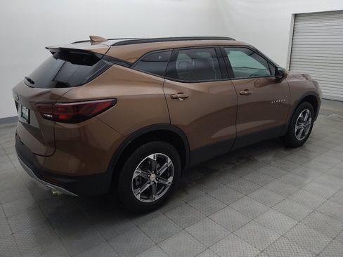 Used 2024 Chevrolet Blazer LT w/ Convenience Package FWD image 10