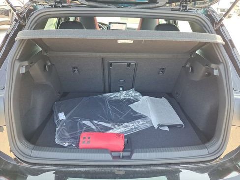 New 2025 Volkswagen GTI SE image 28