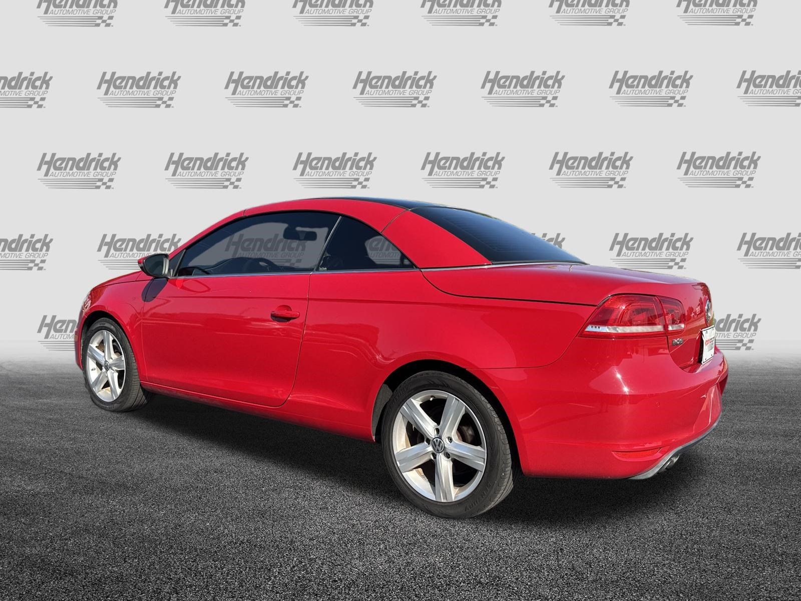 Used 2012 Volkswagen Eos Lux FWD image 8