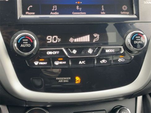 Used 2019 Nissan Murano SV image 19