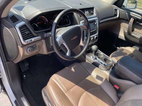 Used 2017 GMC Acadia Limited SLT FWD image 10