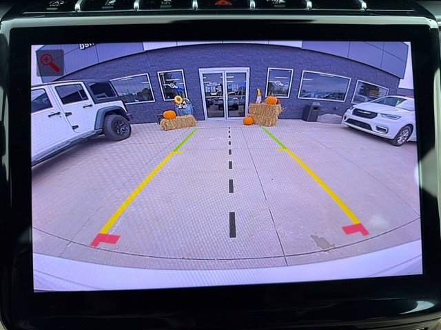 Certified 2025 Jeep Grand Cherokee Limited w/ Trailer Tow Package AWD/4WD image 30