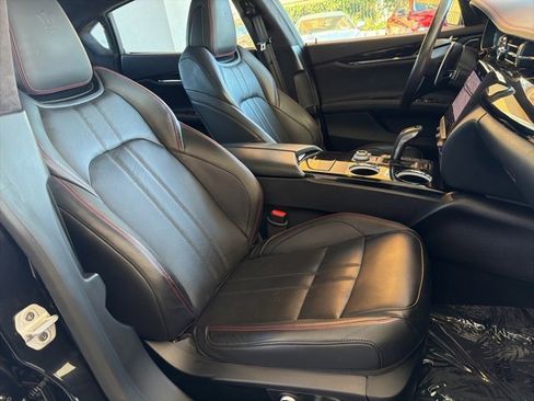 Certified 2022 Maserati Quattroporte GT image 19