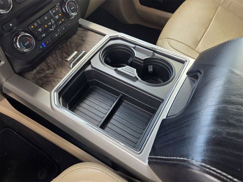 Used 2017 Ford F350 Lariat w/ Lariat Ultimate Package image 22