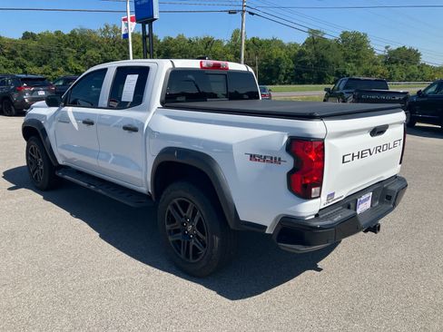 Used 2023 Chevrolet Colorado Trail Boss w/ Technology Package AWD/4WD image 5