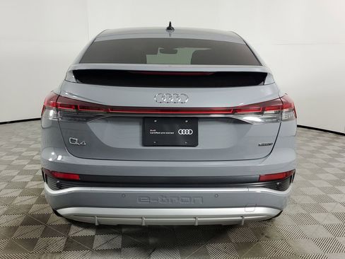 Certified 2024 Audi Q4 e-tron Premium image 9