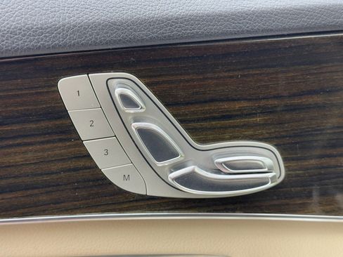 Used 2016 Mercedes-Benz C 300 Sedan image 17