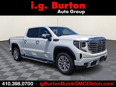 Used 2022 GMC Sierra 1500 Denali AWD/4WD image 1