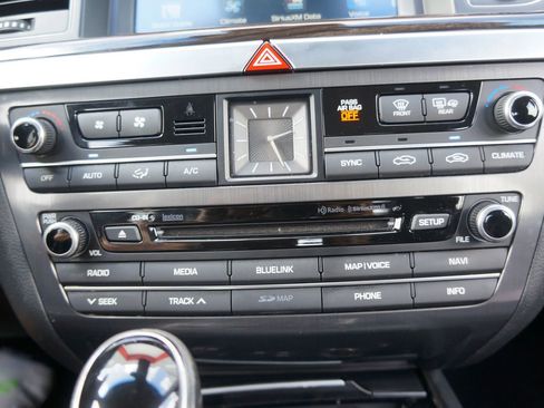 Used 2017 Genesis G80 3.8 w/ Option Group 02 image 36