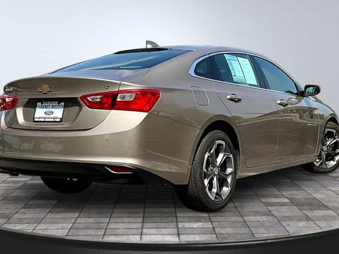 Used 2024 Chevrolet Malibu LT FWD image 6