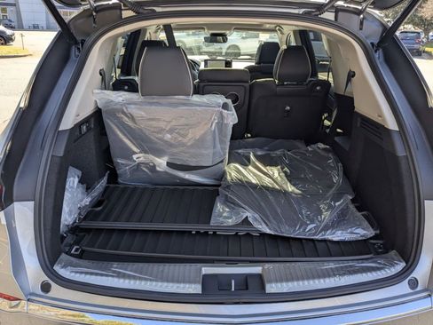 New 2026 Acura MDX SH-AWD w/ Advance Package image 25