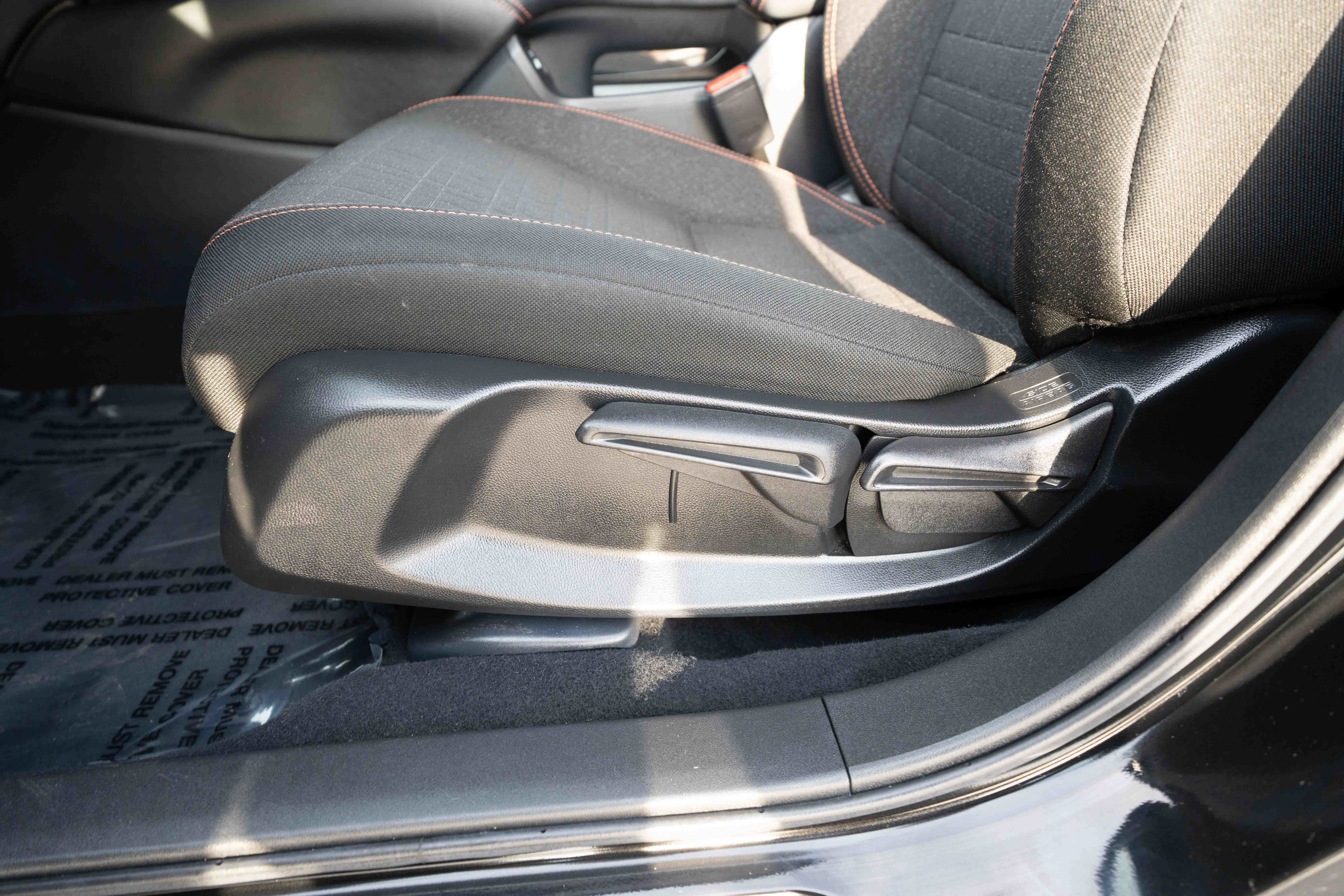 Used 2023 Honda HR-V Sport image 12