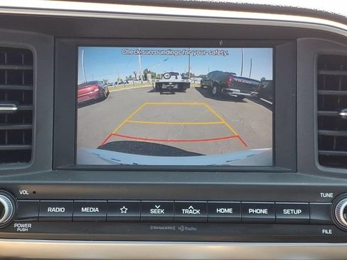 Used 2019 Hyundai Elantra SEL w/ Cargo Package FWD image 10
