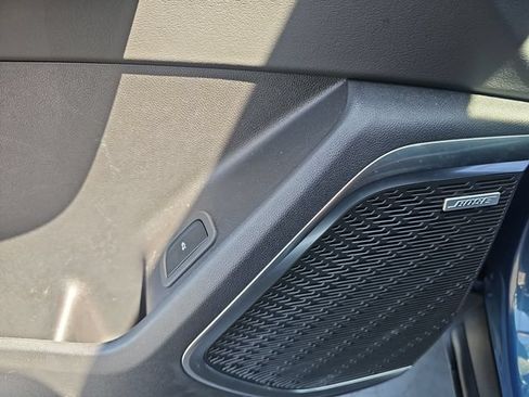 Certified 2025 Buick Enclave Preferred FWD image 12