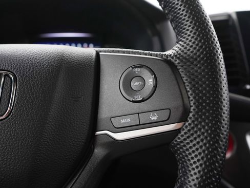 Used 2023 Honda Passport EX-L image 25