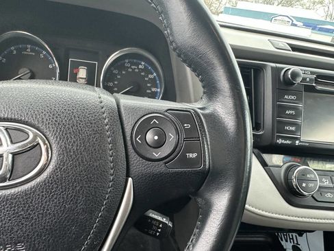 Used 2016 Toyota RAV4 XLE image 14