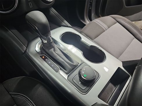 Certified 2024 Chevrolet Blazer LT w/ Convenience Package image 30