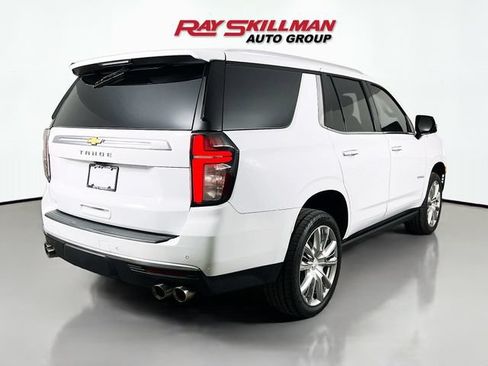 Used 2021 Chevrolet Tahoe High Country w/ Premium Package AWD/4WD image 7