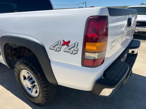 Used 2002 Chevrolet Silverado 2500 LS w/ Electrical Convenience Pkg image 40