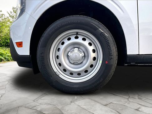 New 2026 Ford Maverick XL image 11