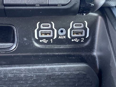 Used 2024 RAM 1500 Big Horn image 19