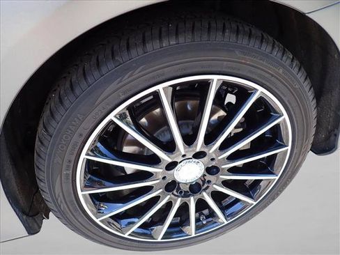 Used 2017 Mercedes-Benz C 300 4MATIC Coupe image 7