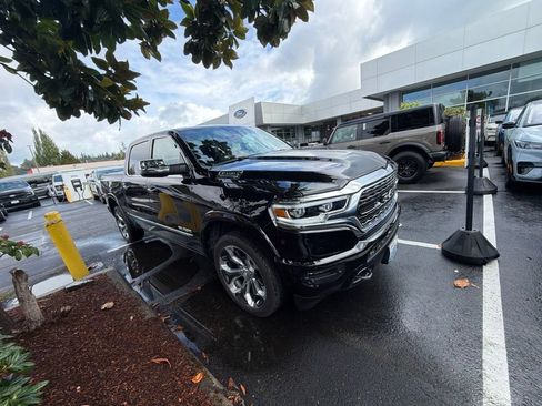 Used 2023 RAM 1500 Limited w/ Bed Utility Group AWD/4WD image 3