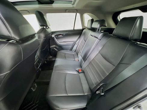 Used 2022 Toyota RAV4 Limited FWD image 24