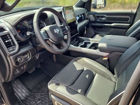 New 2026 RAM 1500 Laramie AWD/4WD image 13