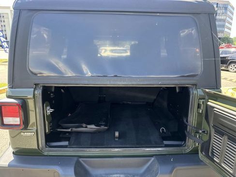 Used 2022 Jeep Wrangler Unlimited Sport AWD/4WD image 15