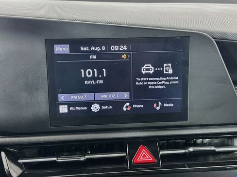 Used 2023 Kia Niro LX FWD image 21