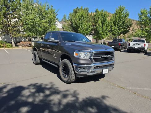 Used 2019 RAM 1500 Big Horn RWD image 7