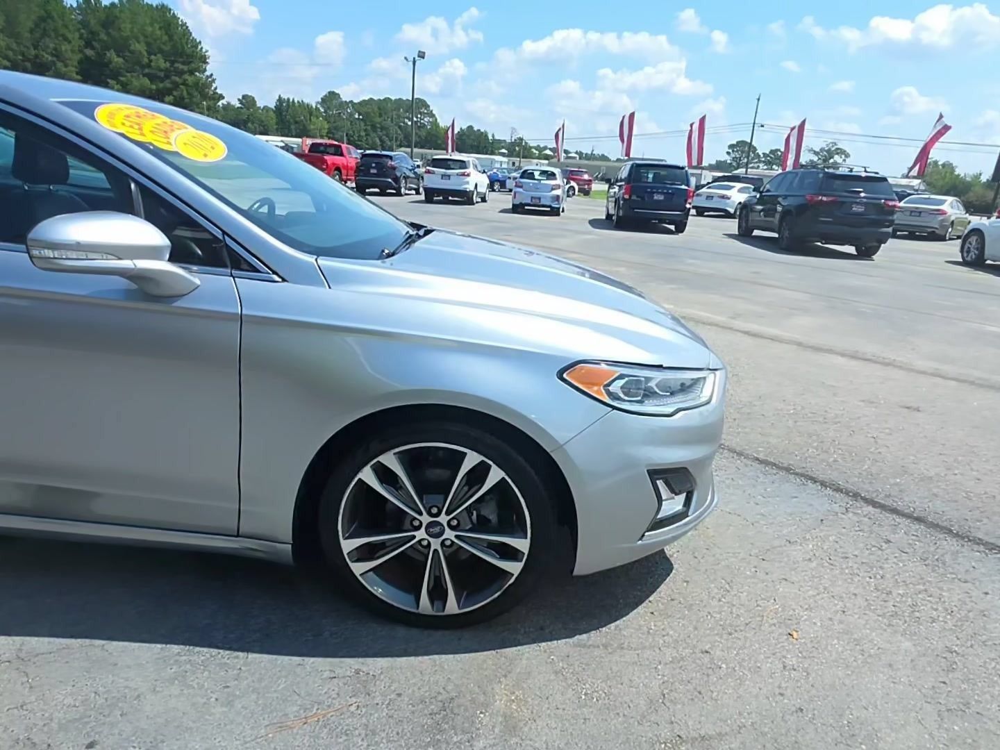 Used 2020 Ford Fusion Titanium FWD image 3