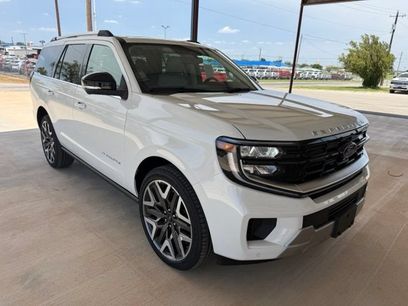 New 2026 Ford Expedition Platinum w/ Platinum Ultimate Package