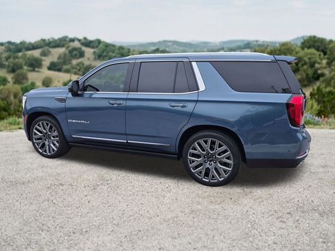 Certified 2025 GMC Yukon Denali Ultimate AWD/4WD image 7