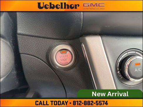 Used 2015 Nissan Sentra SV image 22