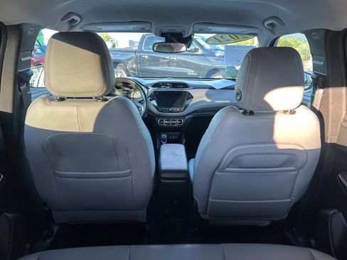 Used 2021 Chevrolet TrailBlazer LT w/ Premium Seating Package image 22