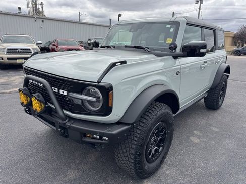 Used 2021 Ford Bronco Wildtrak image 7