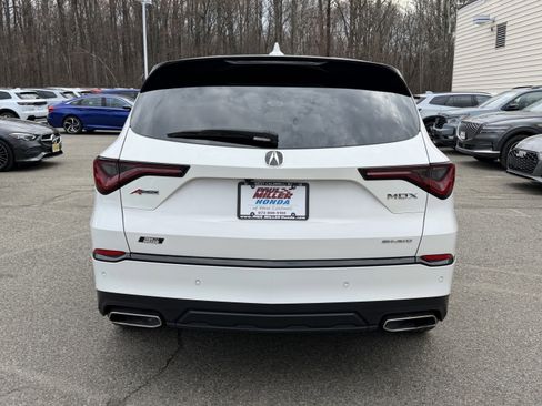 Used 2023 Acura MDX A-Spec image 6