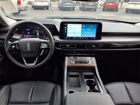 New 2025 Lincoln Aviator Reserve w/ Illumination Package image 6