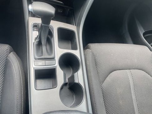 Used 2020 Kia Optima LX image 40