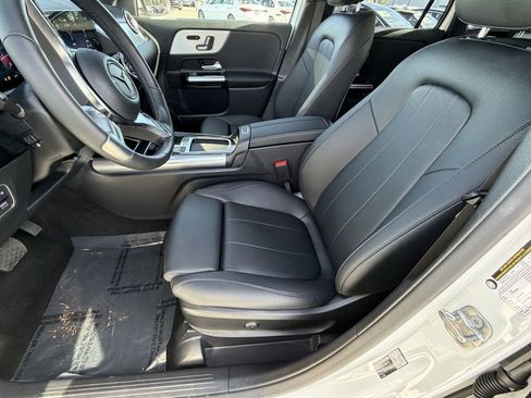 Used 2022 Mercedes-Benz GLC 300 image 19