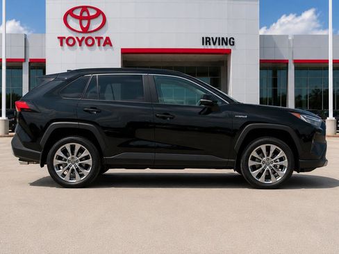 Used 2024 Toyota RAV4 Limited w/ Advanced Technology Package AWD/4WD image 5