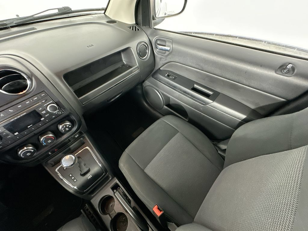 Used 2012 Jeep Compass Sport FWD image 11