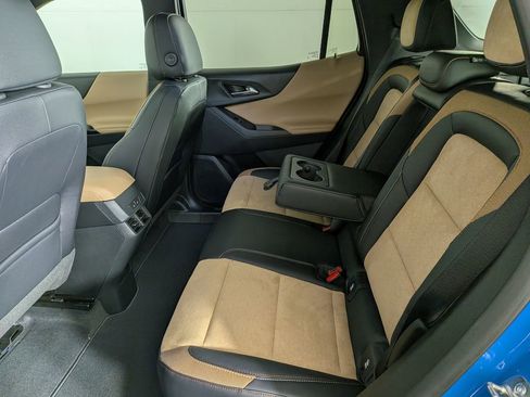 New 2026 Chevrolet Equinox ACTIV w/ Convenience Package III AWD/4WD image 35